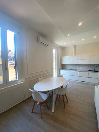 Appartamento trilocale in vendita in Via Marsala, Firenze