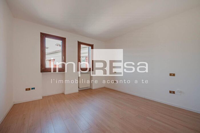 Appartamento bilocale in vendita in Castello, Sernaglia Della Battaglia