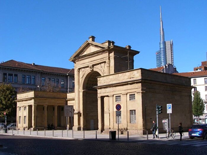 Appartamento trilocale in affitto in Via della Moscova, Turati, Milano