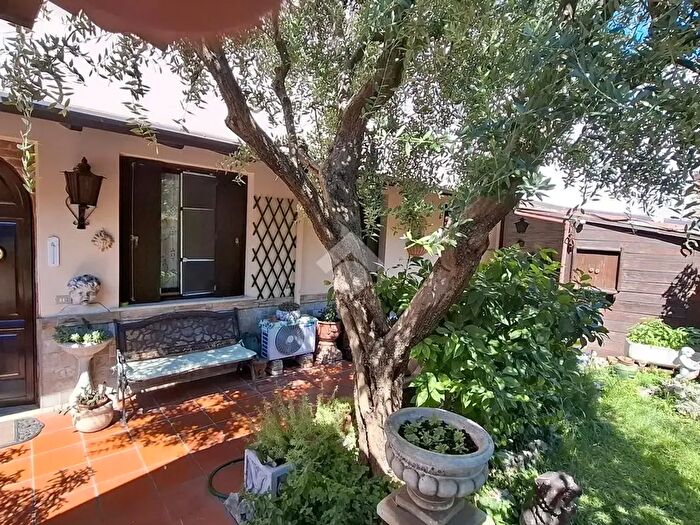 Appartamento trilocale in vendita in Via Nazario Sauro, Ghedi