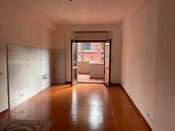 Appartamento quadrilocale in vendita in Via Fausto Cecconi, Frascati