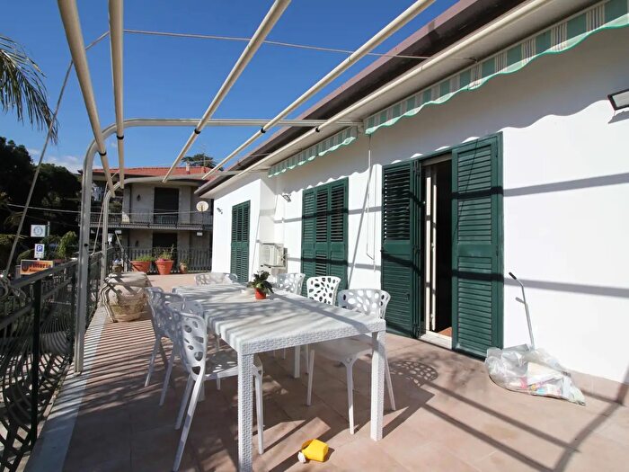 Appartamento quadrilocale in affitto in Via Gramsci, Gravina Di Catania