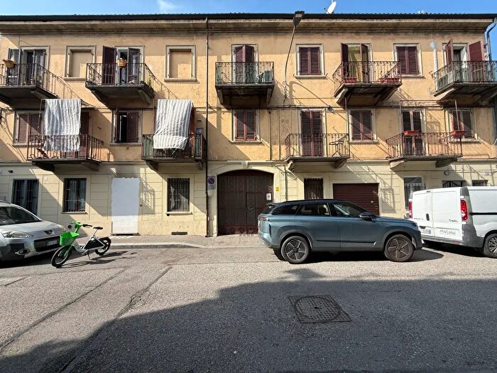 Appartamento monolocale in affitto in Via Chiusella, Torino