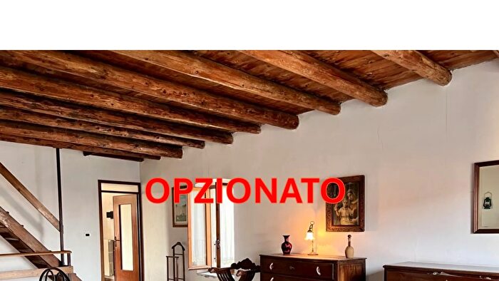 Casa trilocale in vendita in Via Canova, Sommacampagna