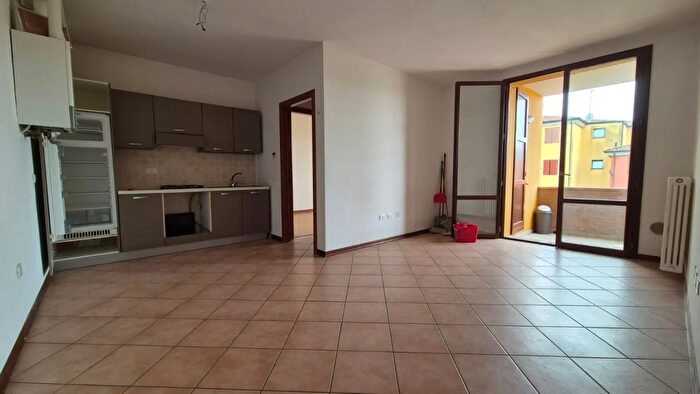 Appartamento bilocale in vendita in Via Genova, San Felice Sul Panaro