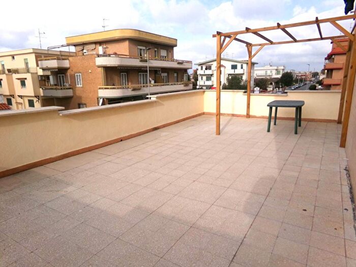 Appartamento trilocale in affitto in Via Guglielmo Marconi, Anzio Colonia, Anzio