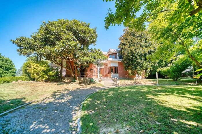 Casa con 12 locali in vendita in Strada Santa Maria, Rivoli