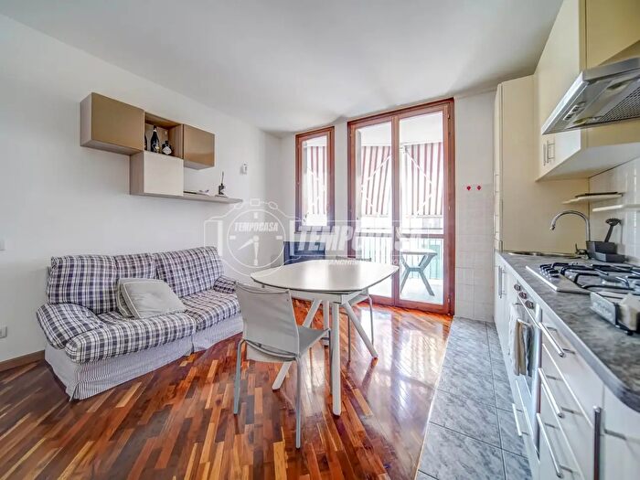 Appartamento bilocale in vendita in Via Tridentina, Gallarate