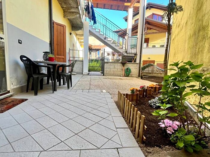 Appartamento bilocale in affitto in Via Giuseppe Garibaldi, Ferrera di Varese