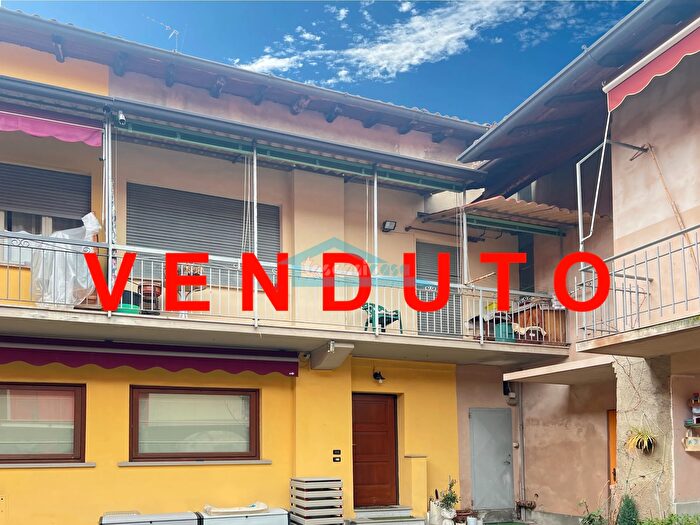 Appartamento trilocale in vendita in Adro