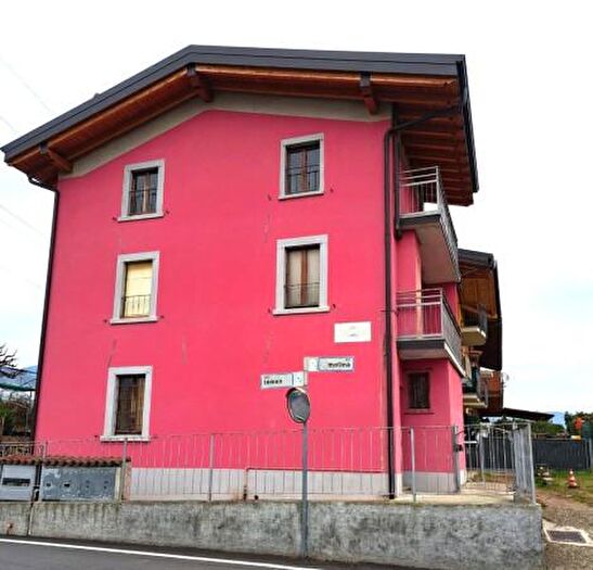 Casa con 5 locali in vendita in Via Molina, Almenno San Salvatore