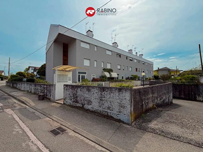 Appartamento con 5 locali in vendita in Via Chiavris N, Tavagnacco