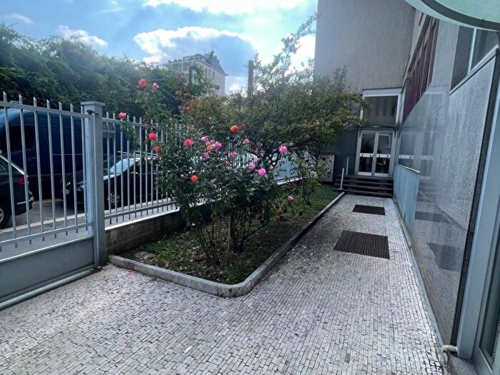 Appartamento bilocale in affitto in Piazzale Medaglie d'Oro, Porta Romana Medaglie d'Oro, Milano