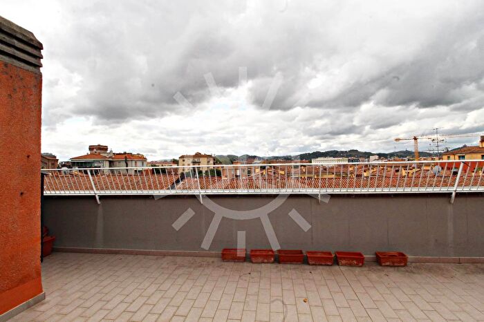 Appartamento trilocale in affitto in Via Zampieri, Bologna