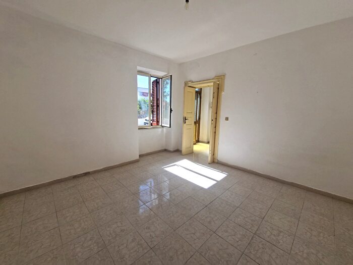 Appartamento trilocale in vendita in Via Sardegna, Ossi