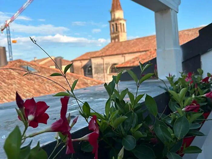 Appartamento trilocale in vendita in Via Corso Aprile, Castelfranco Veneto