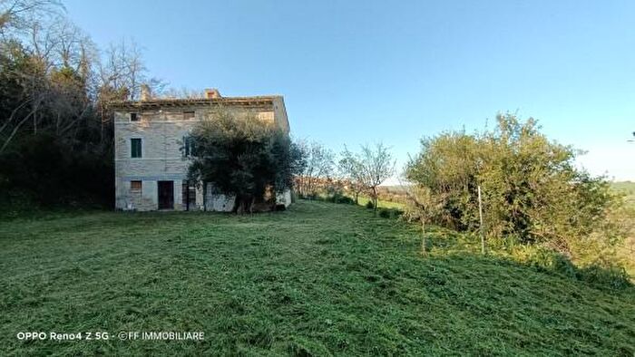 Casa con 6 locali in vendita in Contrada Fusa, Francavilla DEte