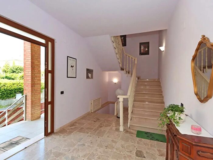 Appartamento con 5 locali in vendita in Ia Angelo Poliziano, Rosignano Marittimo