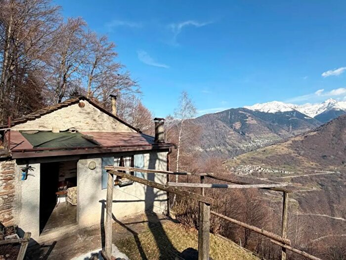 Casa quadrilocale in vendita in Località Brusada, Cosio Valtellino