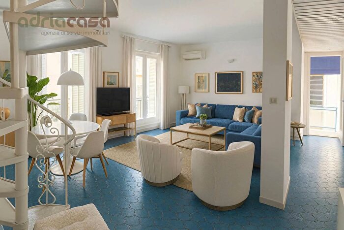 Appartamento quadrilocale in vendita in Viale Dante Alighieri, Riccione