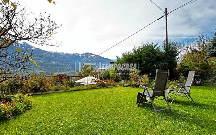 Appartamento con 5 locali in vendita in Regione Cossan, Aosta