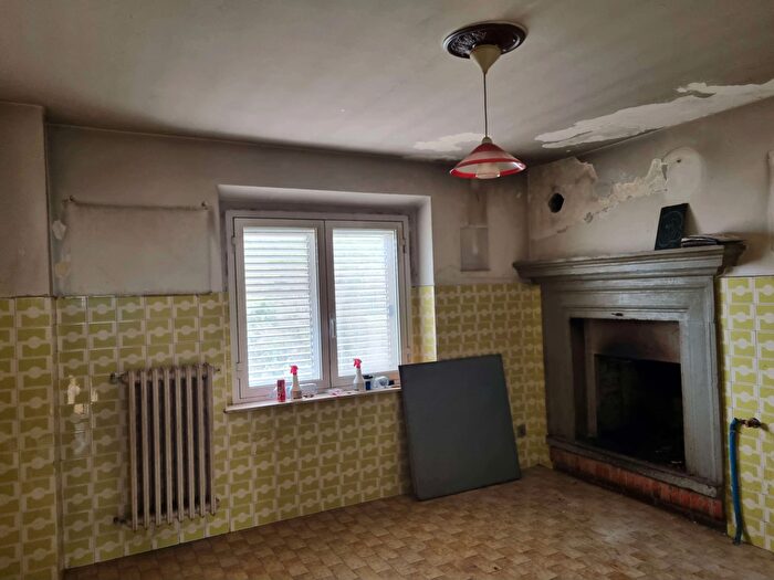 Casa con 5 locali in vendita in Via SAntonio, Bettona