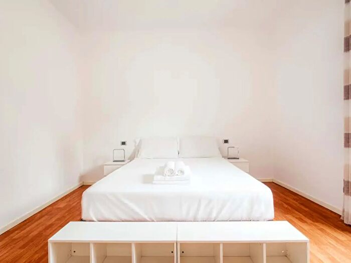 Appartamento monolocale in affitto in Via Saronno, Milano