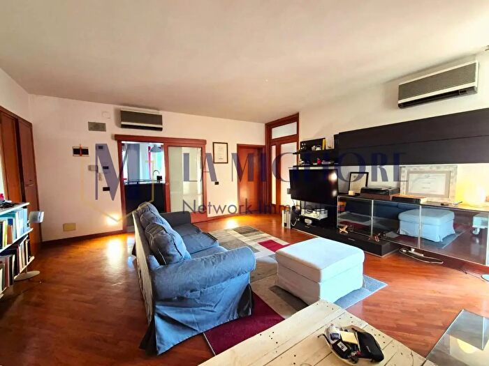 Appartamento quadrilocale in affitto in Montemurlo