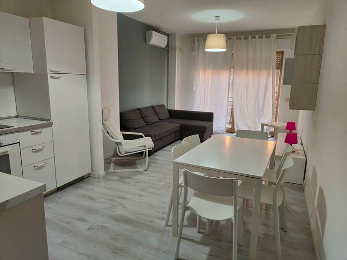 Appartamento trilocale in affitto in Via Verona, XX Settembre Tribunale, Catania