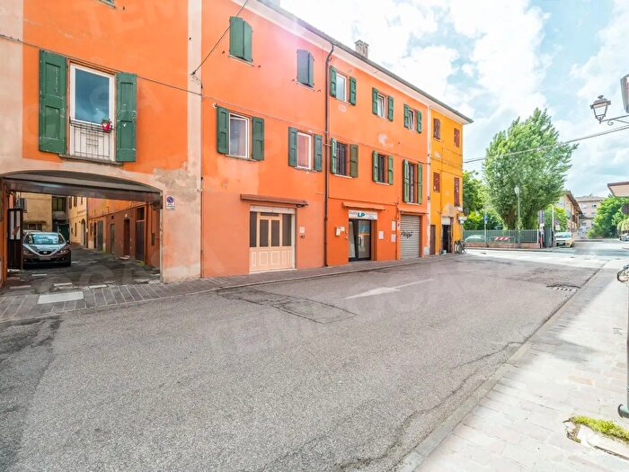 Appartamento trilocale in vendita in Via Vittorio Veneto, San Pietro In Casale