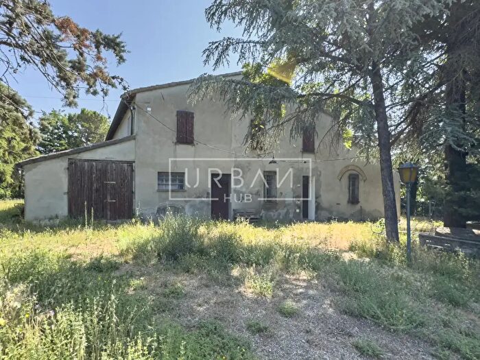 Casa con 7 locali in vendita in Forli