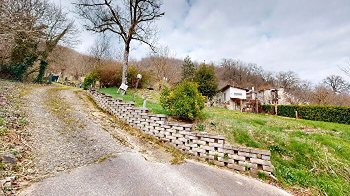 Appartamento trilocale in vendita in Via San Sebastiano San Giovanni Reatino, Rieti