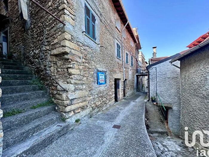 Appartamento con 12 locali in vendita in Via della Posta, Pieve Di Teco