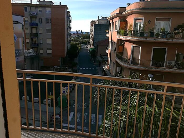 Appartamento trilocale in vendita in Vallecrosia