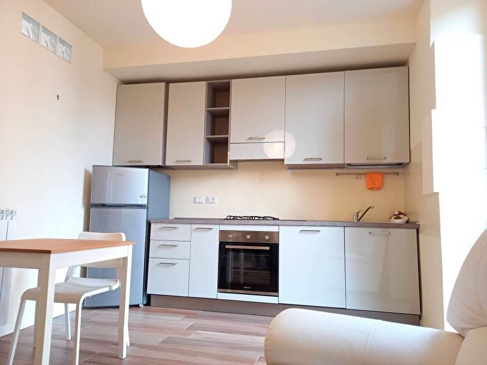 Appartamento bilocale in affitto in Via Aliprandi Pinalla, Centro Storico, Monza