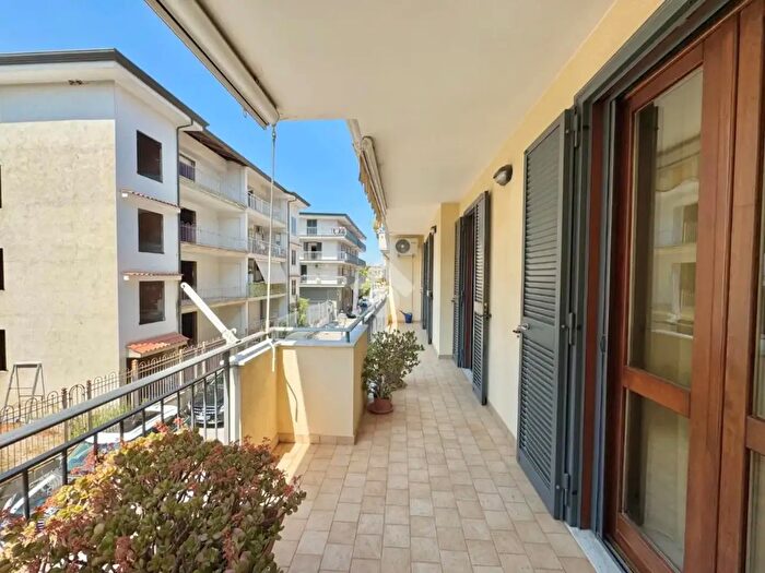 Appartamento trilocale in vendita in Via Renato Carosone, Orta Di Atella