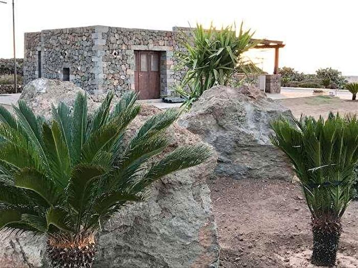 Casa trilocale in affitto in Mordomo, Pantelleria