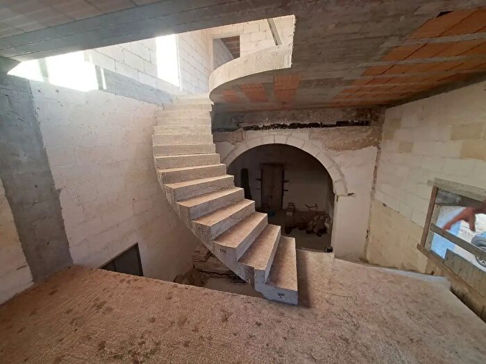 Casa con 5 locali in vendita in Via Tullio E Andrea Durante, Manduria