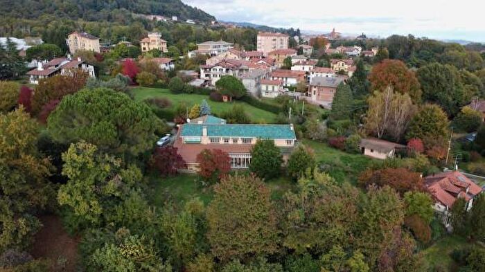 Casa con 6 locali in vendita in Via Roma, Ronco Biellese
