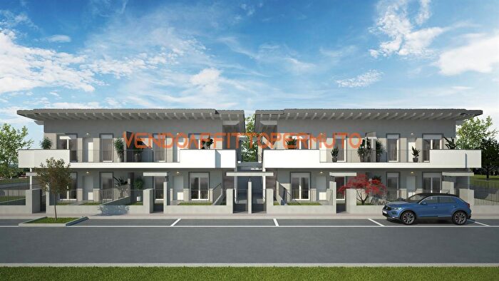 Appartamento trilocale in vendita in Via Franco Bonari, Palazzolo SullOglio