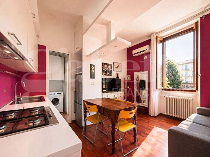 Appartamento bilocale in affitto in Via Melchiorre Delfico, Ghisolfa Mac Mahon, Milano