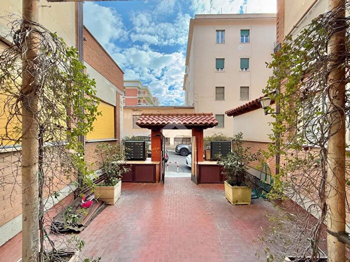 Appartamento con 5 locali in vendita in Via Caduti sul Lavoro, Viterbo