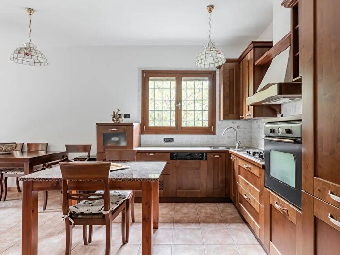 Appartamento quadrilocale in vendita in Via Gatti, Sala Bolognese