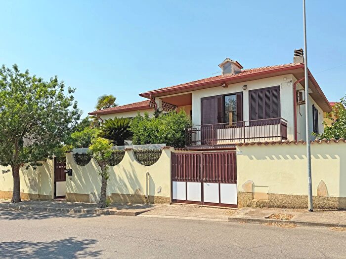 Casa quadrilocale in vendita in Sanluri