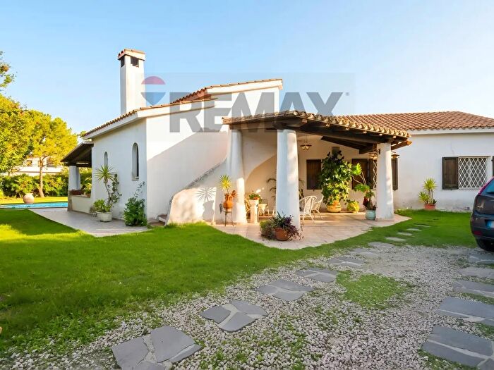 Casa quadrilocale in vendita in Quartu Sant'Elena