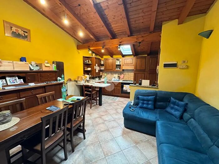 Appartamento bilocale in vendita in Via Nebulina, Oleggio