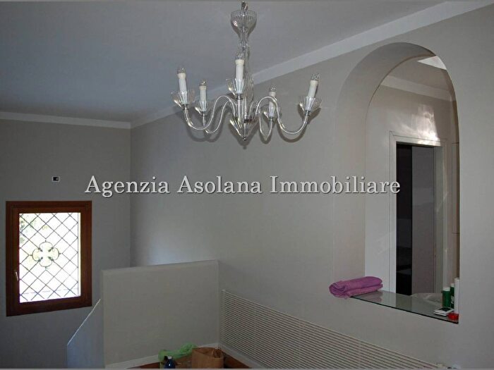 Casa quadrilocale in affitto in Via Calò, Asolo