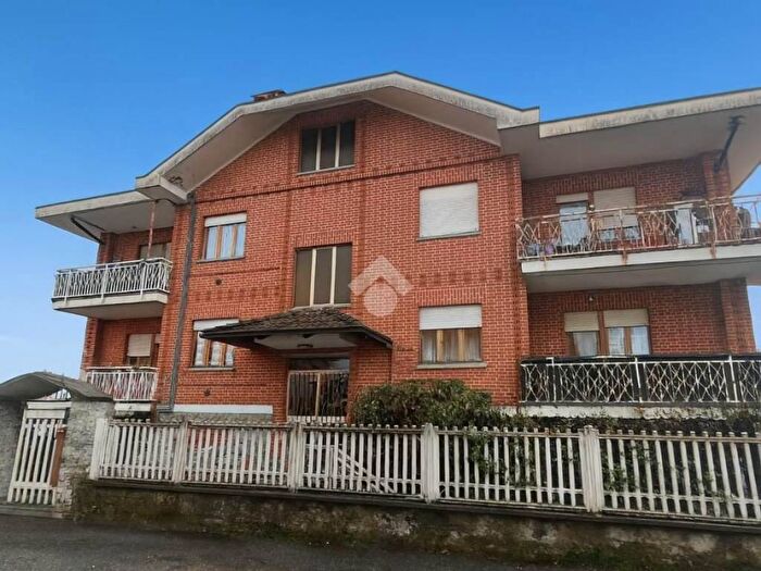 Appartamento quadrilocale in affitto in Via Roma, Centro, San Francesco al Campo