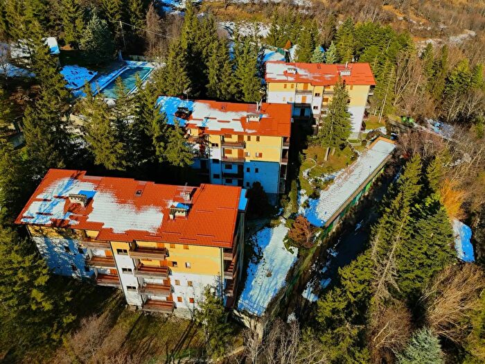 Appartamento trilocale in vendita in Frazione Caldirola Fabbrica Curone Alessandria, Fabbrica Curone