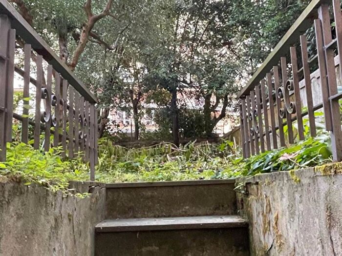 Appartamento monolocale in affitto in Viale Antonio Gramsci, Mazzini Oberdan, Firenze